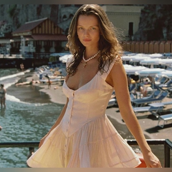 Vanessa Mooney Elizabeth Romper in Cream 🌴 - Picture 7 of 16